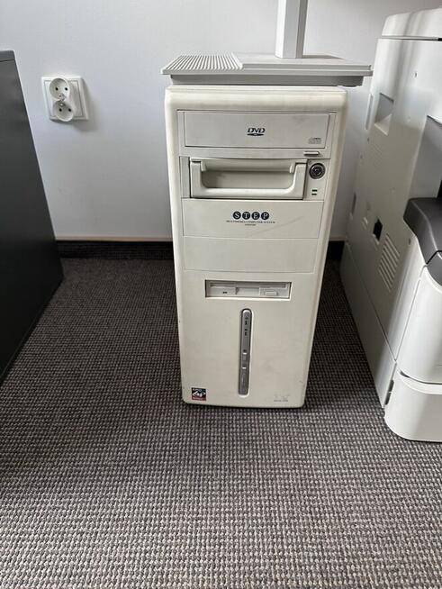 Syndyk sprzeda elektronikę