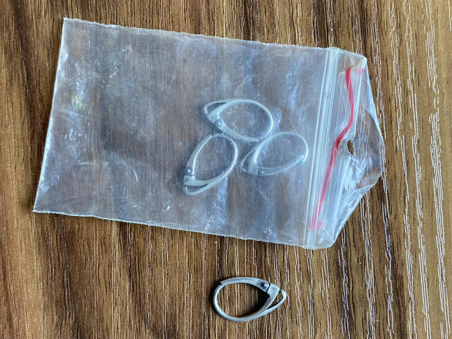 Syndyk sprzeda biżuterię