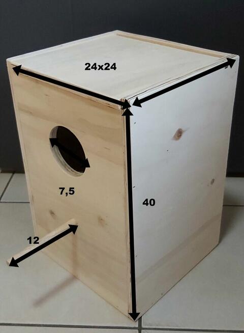 Budka lęgowa--papug