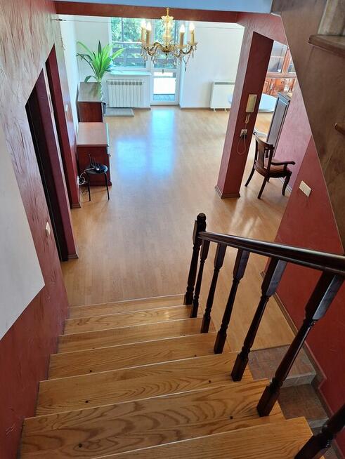 Dom w Markach, z mozliwoscia dwóch mieszkań dwupokoleniowych