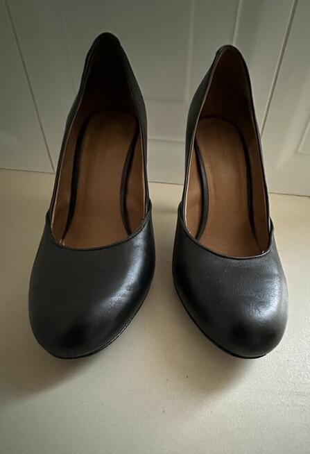 Ciuchy, ubrania, biżuteria, buty