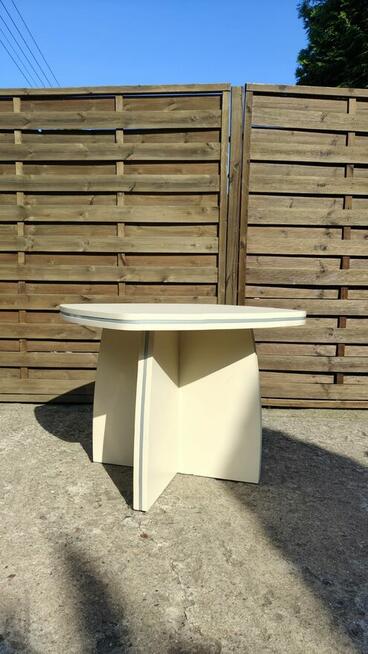 Stół MDD stolik do biura lub pokoju socjalnego