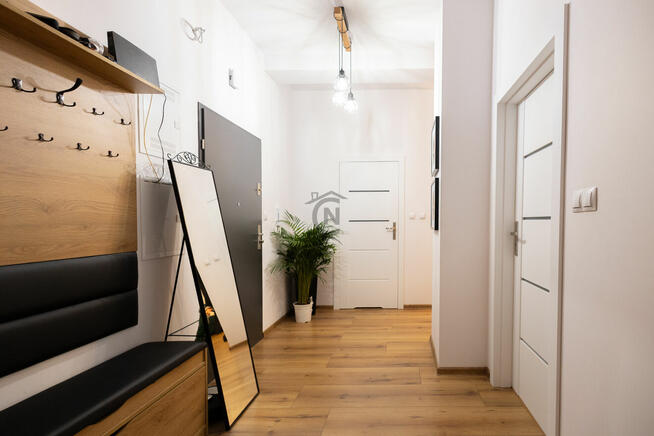 Dwupoziomowe, 4-pokojowe mieszkanie – Osiedle Bielany, Legni