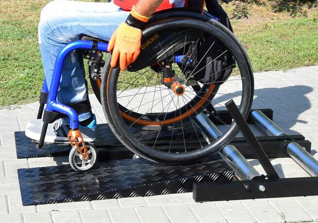 Trenażer do wózka inwalidzkiego Wheelchair Roller Trainer