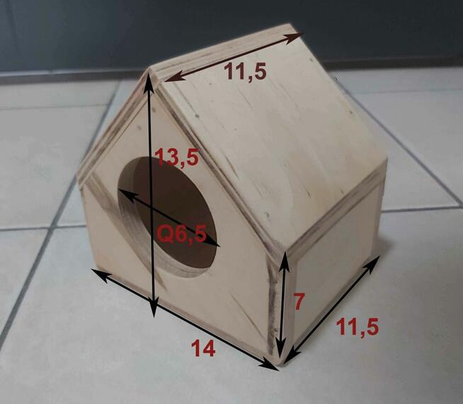 Budka dla ptaków hodowlanych