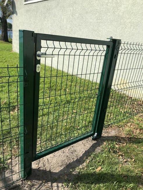 Siatka ocynk+pcv 2/3.1mm wys. 1.5m - 13 zł mb