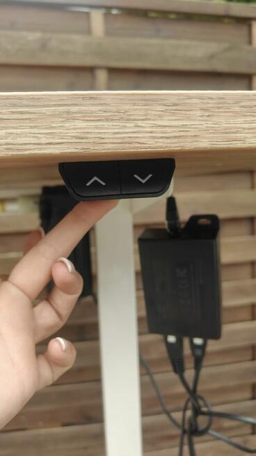 Biurko ELZAP 140x70 elektrycznie regulowana wysokość blatu