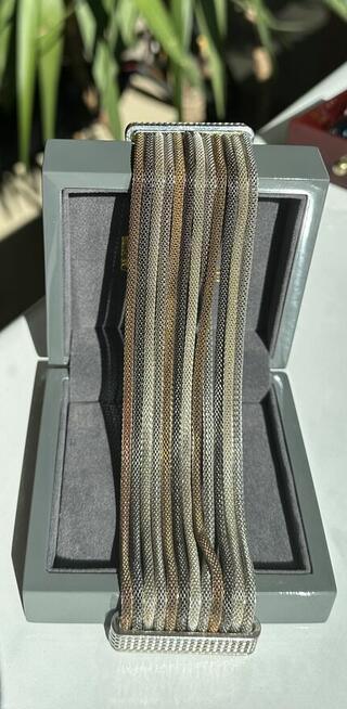 Ciuchy, ubrania, biżuteria, buty