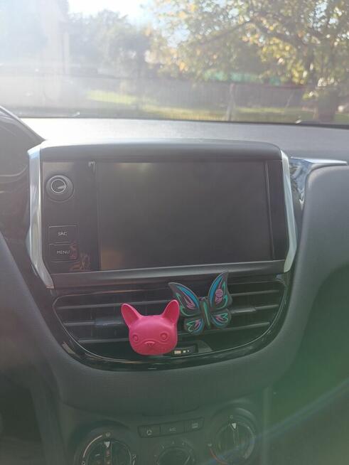 Peugeot 208 czarny automat