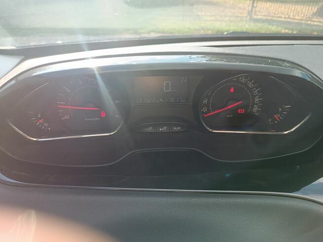 Peugeot 208 czarny automat