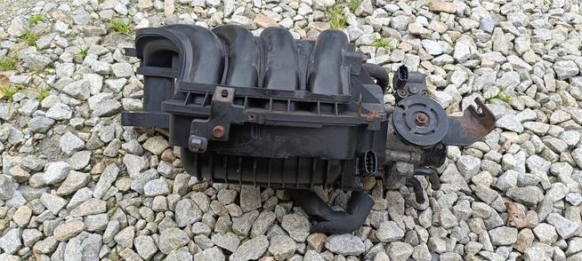 Kolektor ssący z przepustnicą Kia pro ceed 1.4 109km 136tyś