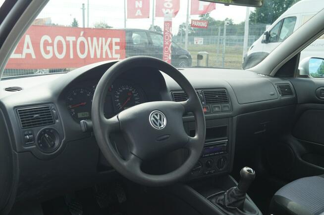 Volkswagen Golf Z Niemiec stan BDB Gotowy do jazdy klimatyzacja szyberdach
