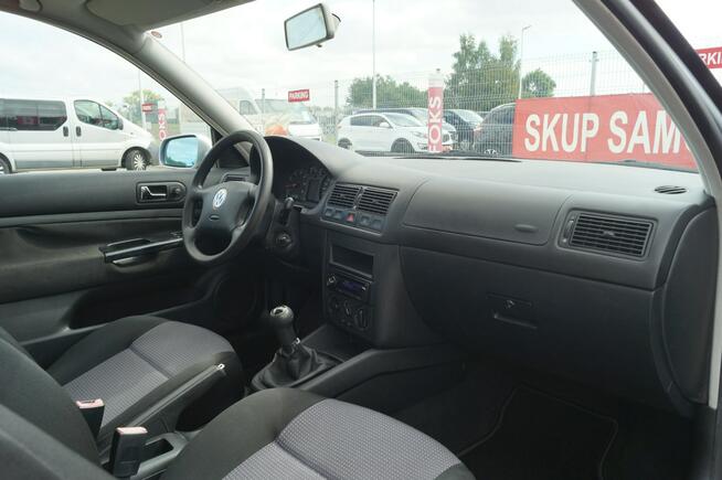 Volkswagen Golf Z Niemiec stan BDB Gotowy do jazdy klimatyzacja szyberdach