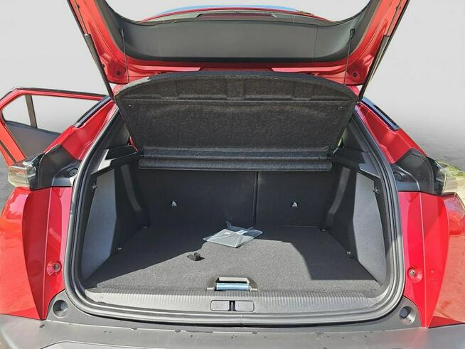 Peugeot 2008 mHEV Hybrid 145 KM e-DCS6 2025!!