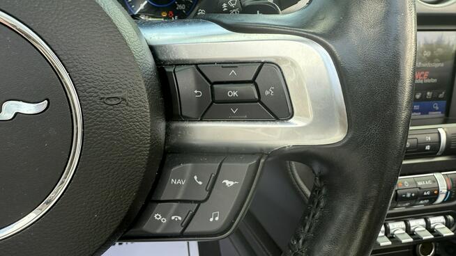 Ford Mustang Cabrio, Wypas, Automat