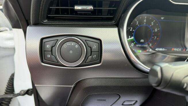 Ford Mustang Cabrio, Wypas, Automat