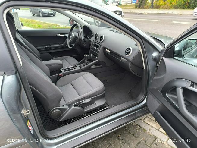 Audi A3 1.6 MPi 102KM Klimatyzacja