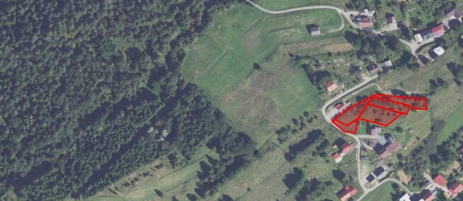 Działka budowlana z widokiem na pasma górskie