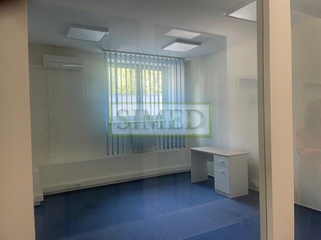 Biurowiec,parking, dostęp24,ochrona,światłowód