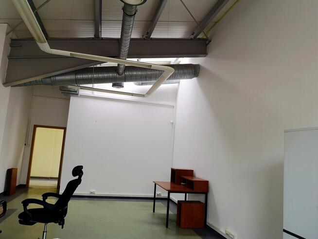 Do wynajęcia klimatyzowane biuro 16 m2 Przy Brucknera dzieln