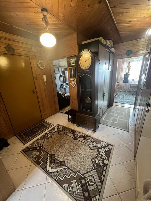 Sprzedam mieszkanie, Czechów