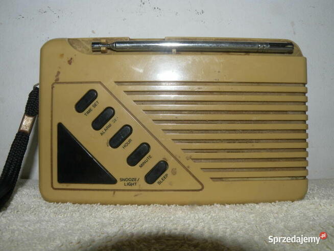 Radio z PRL-u  IMA CR-140