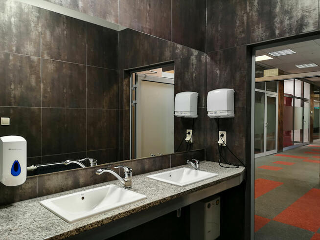 Do wynajęcia pomieszczenie biurowe 70 m2 Brucknera