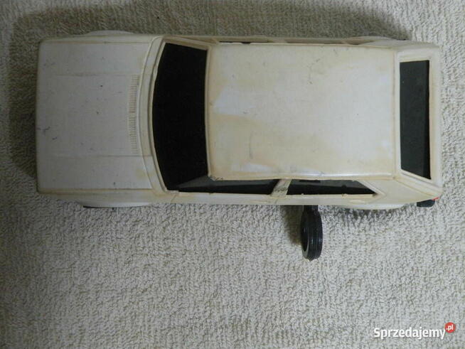 Samochód na kluczyk - VOLKSWAGEN GOLF 1 - POLGAL Kraków