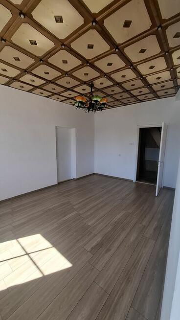 Przestronne mieszkanie w kamienicy