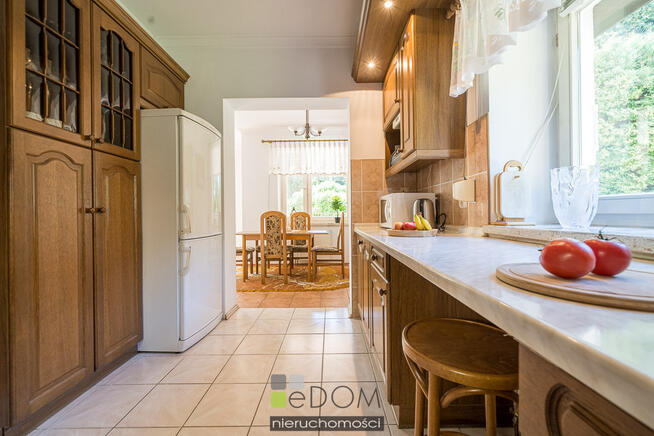 Rodzinny dom w zabudowie bliźniaczej - Chwalęcice