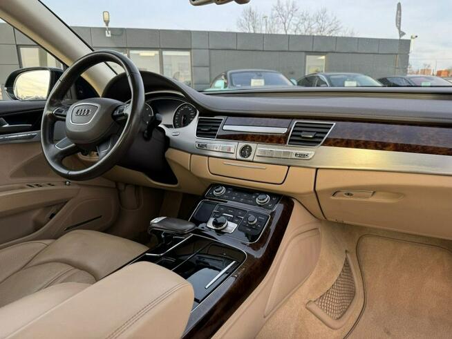 Audi A8 Pneumatyka / Aktywny tempomat / Quattro / Nawigacja / FV marża