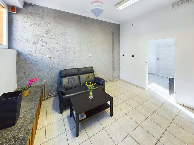 ???? Na sprzedaż lokal usługowo-handlowy, 70,6 m²