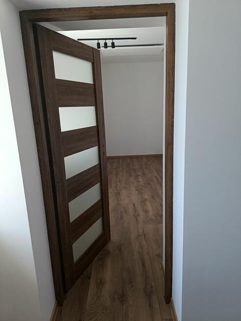 Sprzedam bezpośrednio bezczynszowe mieszkanie z działką 700m