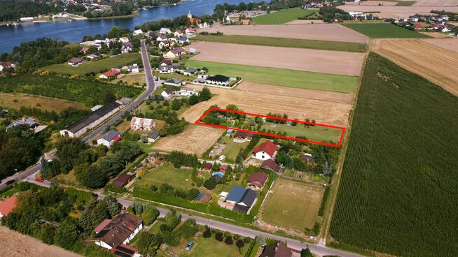 Działka z domkami letniskowymi