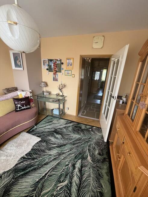 Sprzedam mieszkanie, Czechów