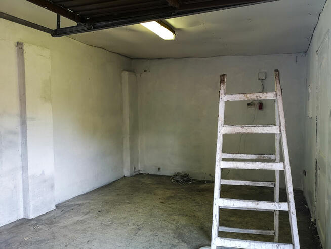 Do wynajęcia magazyn 70 m2 przy Kromera dzielnica Psie Pole