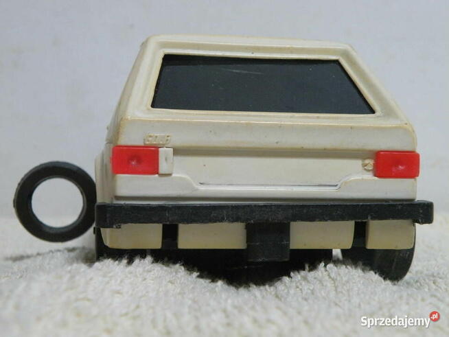 Samochód na kluczyk - VOLKSWAGEN GOLF 1 - POLGAL Kraków