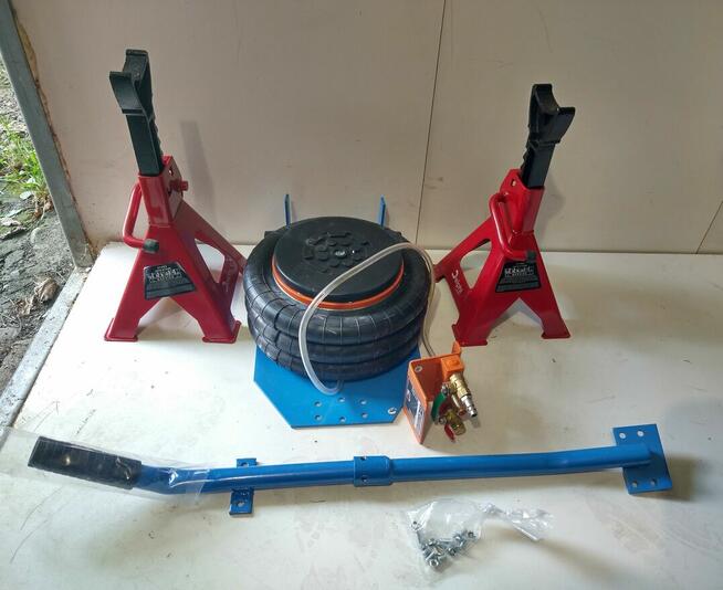 Myjka ciśnieniowa mocna .