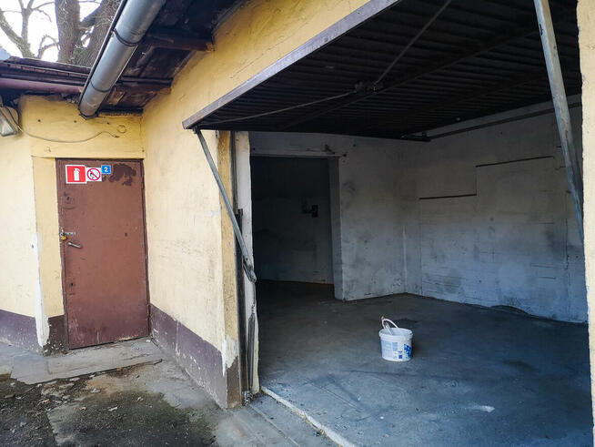 Do wynajęcia magazyn 70 m2 przy Kromera dzielnica Psie Pole
