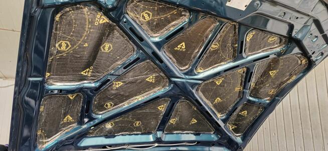 Wyciszanie samochodów - wygłuszanie drzwi, nadkoli, maski