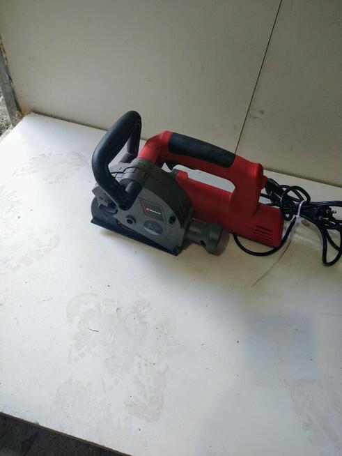 Myjka ciśnieniowa mocna .