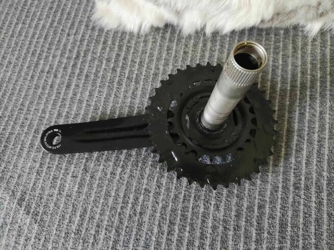 Przerzutka mechanizm korbowy Shimano FCMT210 do rowera MTB