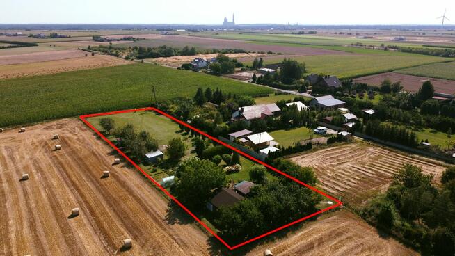 Działka z domkami letniskowymi