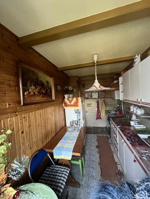 Sprzedam mieszkanie, Czechów