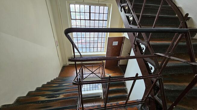 Do wynajęcia powierzchnia 170 m2 przy placu Orląt Lwowskich