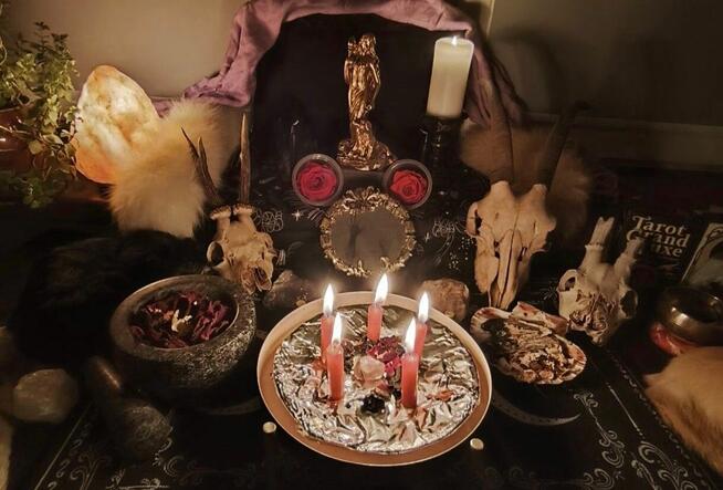 WIEDŹMA SAMIRA: Tarot, wróżby, rytuały, numerologia, wróżka