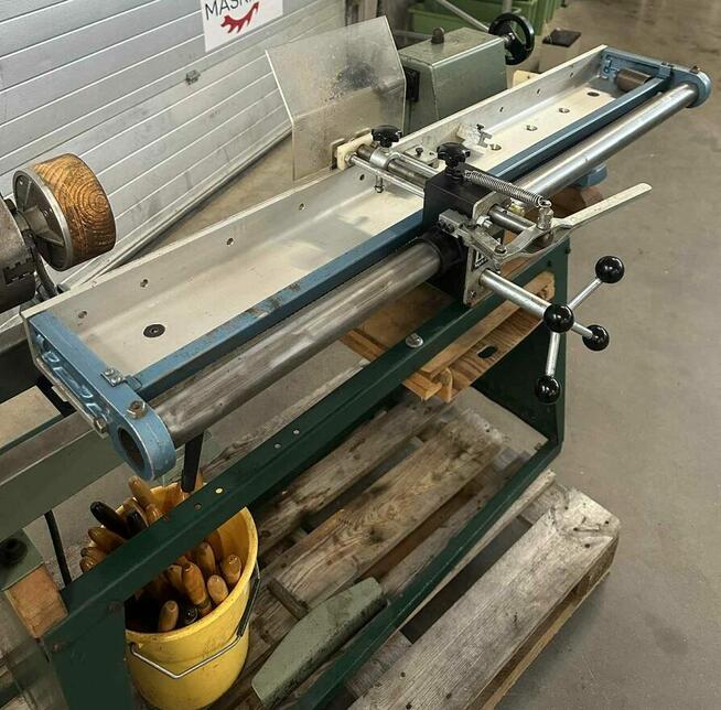 LUNA SP1000 - tokarka do drewna