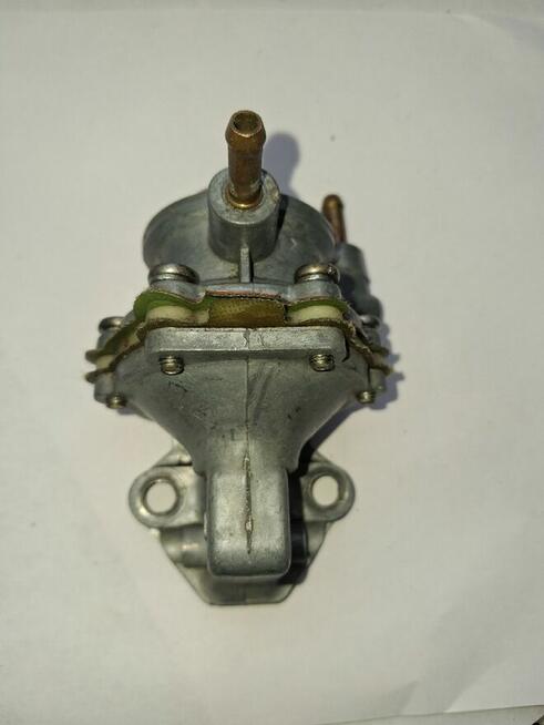 Pompka paliwa Fiat126p