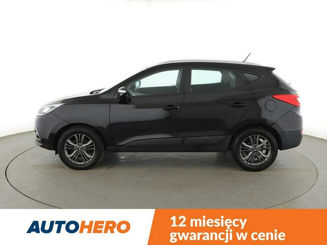 Hyundai ix35 niski przebieg półskóra PDC grzane fotele tempomat klima-auto