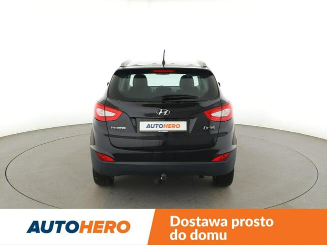 Hyundai ix35 niski przebieg półskóra PDC grzane fotele tempomat klima-auto